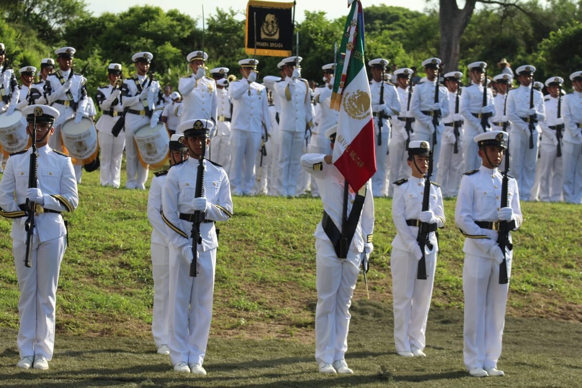 Marina participa en 180 Aniversario de la Gesta Heroica del Fuerte de Santa Teresa en Alvarado, Veracruz