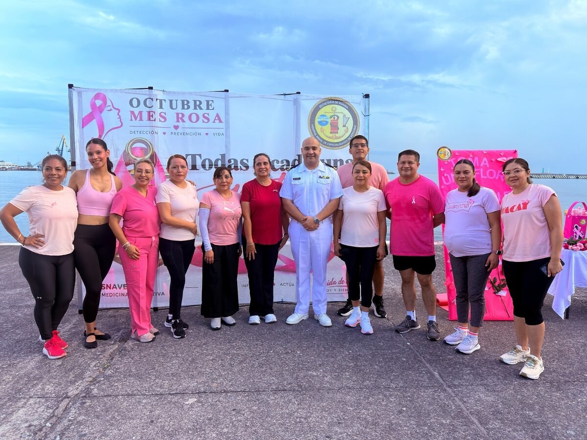 Marina promueve hábitos saludables y la detección oportuna como parte de las actividades de lucha contra el cáncer de mama 2026 en Veracruz