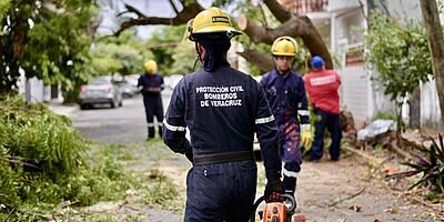 Atiende Ayuntamiento de Veracruz 41 afectaciones por Frente Frío No. 2 y mantiene operativo en toda la ciudad