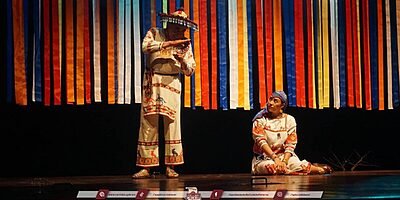El teatro también es encuentro con nuestras raíces
