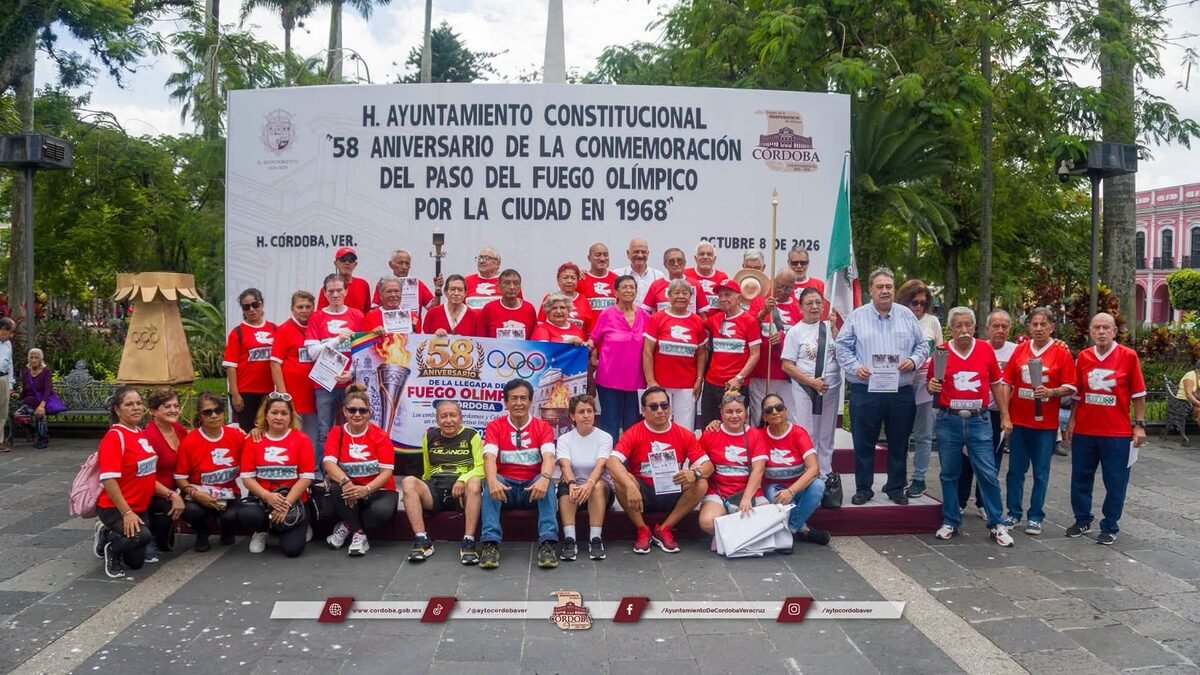 Córdoba conmemora el 58º aniversario del paso de la flama olímpica México 1968