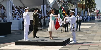 Se conmemoran 205 años del nacimiento de la Armada de México, una institución que está para defender a nuestro país desde el mar