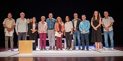 Éxito rotundo y lleno total en la presentación de La Profesora en el Teatro Pedro Díaz; culmina el 16.º Festival Emilio Carballido