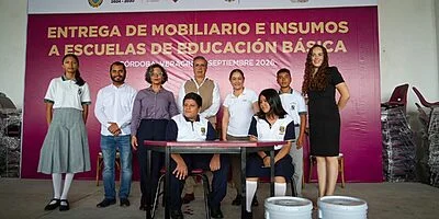 Fortalecen escuelas de Córdoba con entrega de mobiliario y equipamiento educativo