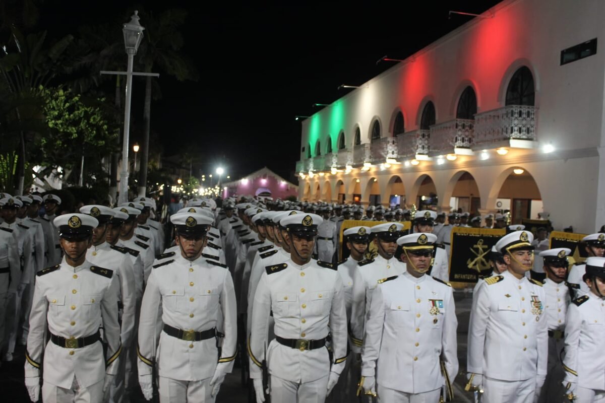 Marina participa en 180 Aniversario de la Gesta Heroica del Fuerte de Santa Teresa en Alvarado, Veracruz