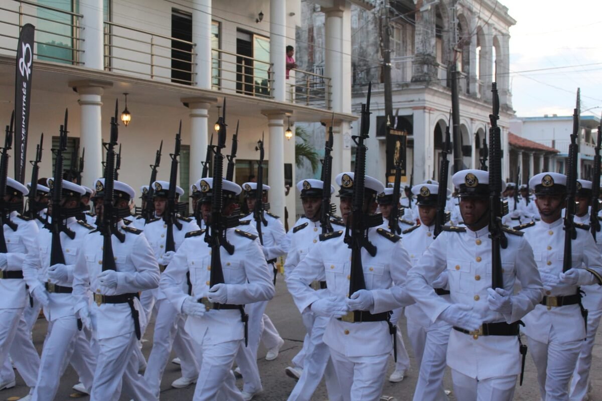 Marina participa en 180 Aniversario de la Gesta Heroica del Fuerte de Santa Teresa en Alvarado, Veracruz