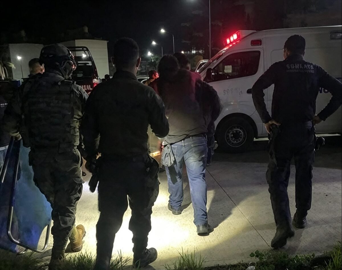 SSP, Protección Civil y Secretaría de Marina participaron en el operativo que se prolongó hasta las 5:30 h.